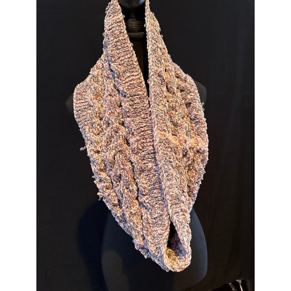 Steve Madden Pastel Colored Infinity Knitted Scarf